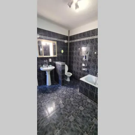 Apartman Viktoria בית נופש *